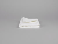 Organic cotton guest towel set in white