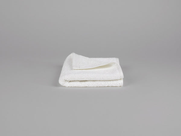 Organic cotton guest towel set in white