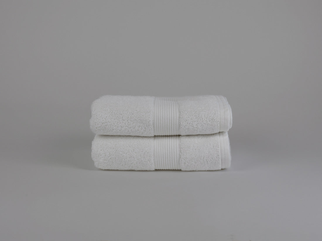 Organic cotton hand towel set in white