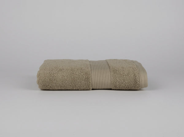 Organic cotton hand towel in taupe
