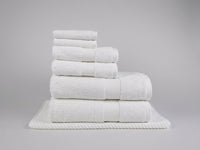 Organic cotton bath sheet bundle in white