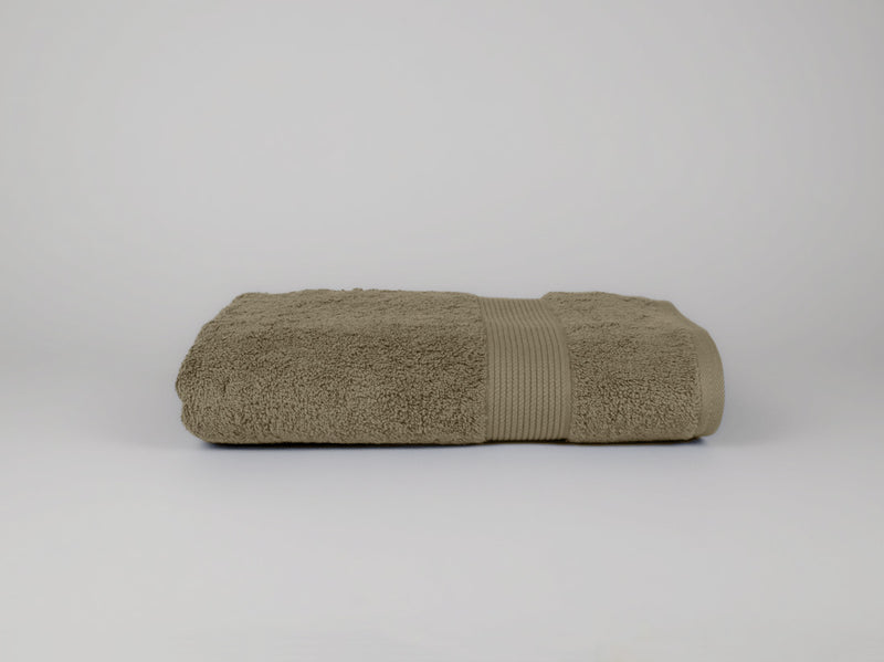 Organic cotton bath towel in taupe